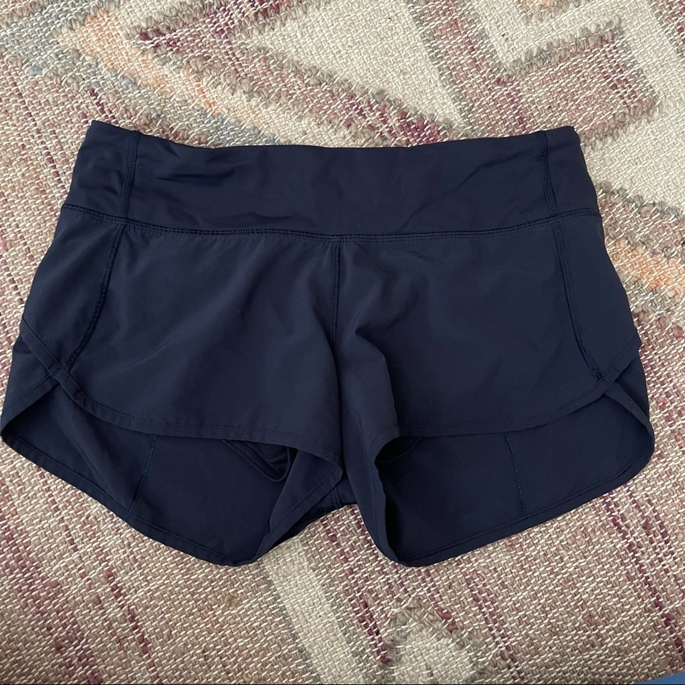 Lululemon Speed up Shorts 2.5”